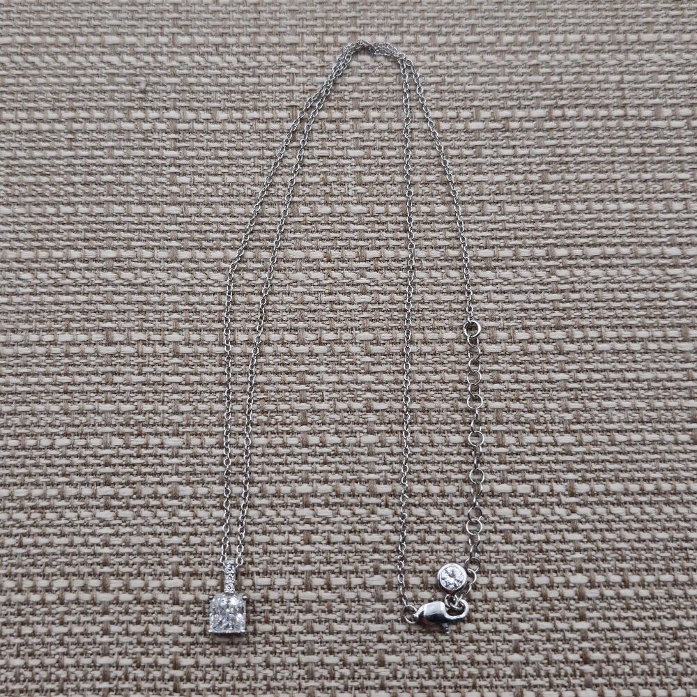 18 Inch Sterling Silver Quality Square Cubic Zirconia Necklace A2451